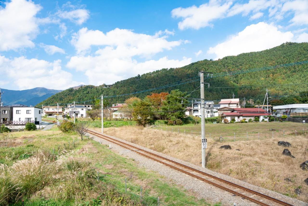 Private House Clover Fujikawaguchiko Exteriör bild